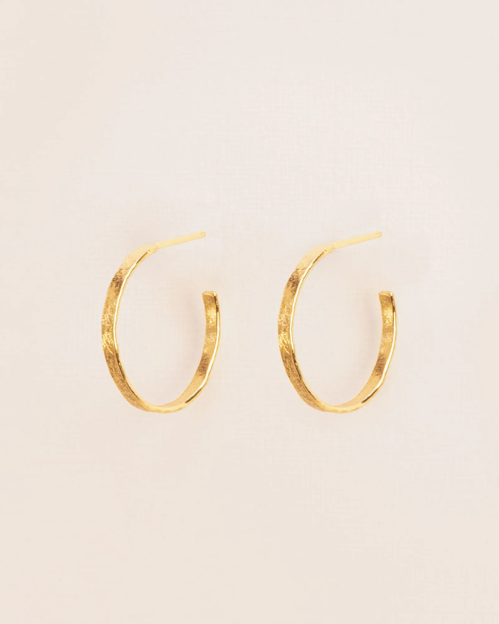 18K Simple Gold Hoops