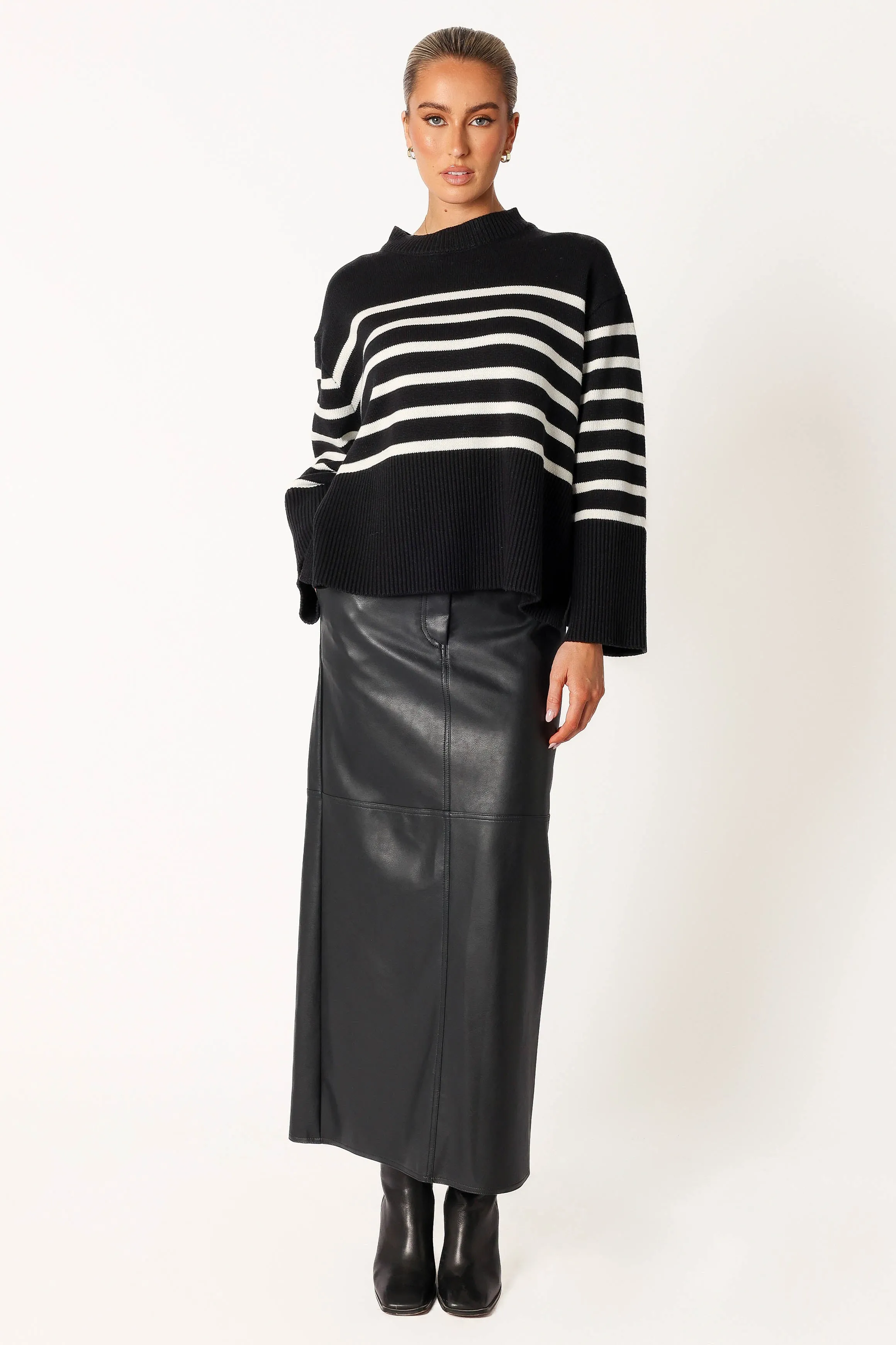 Avalynn Striped Knit Sweater - Black White