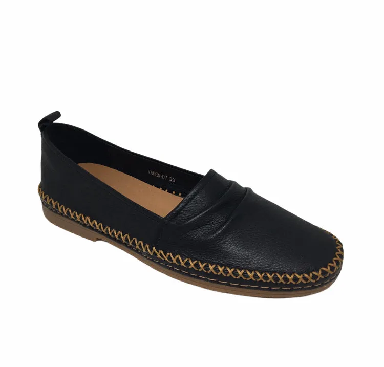 Django & Juliette Vaden Leather Slip On ~ Black ~ Tan