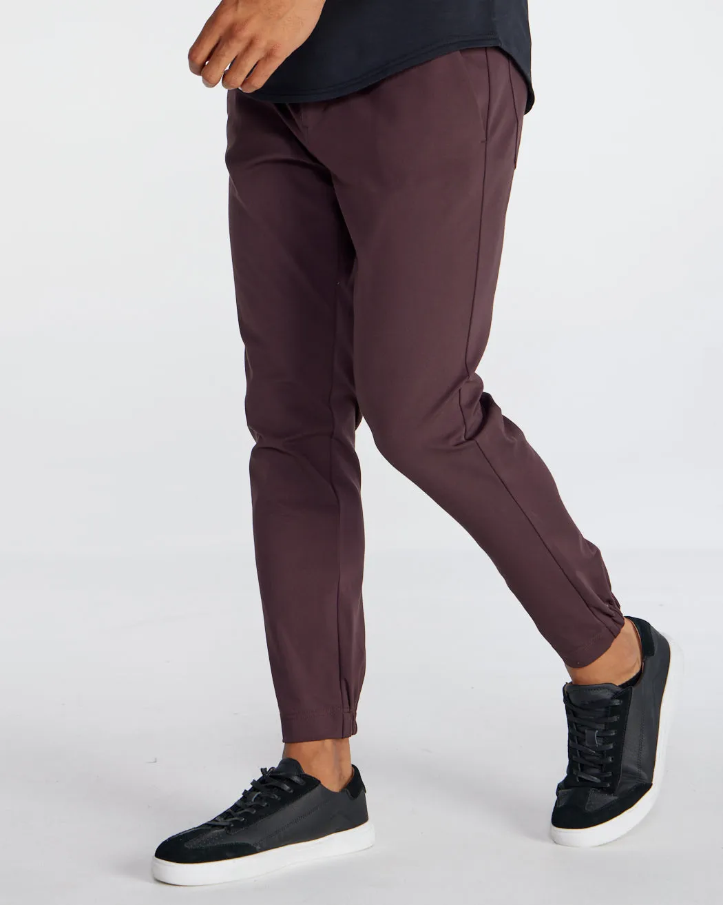 Everyday Jogger Pant <!-- Size 32 -->