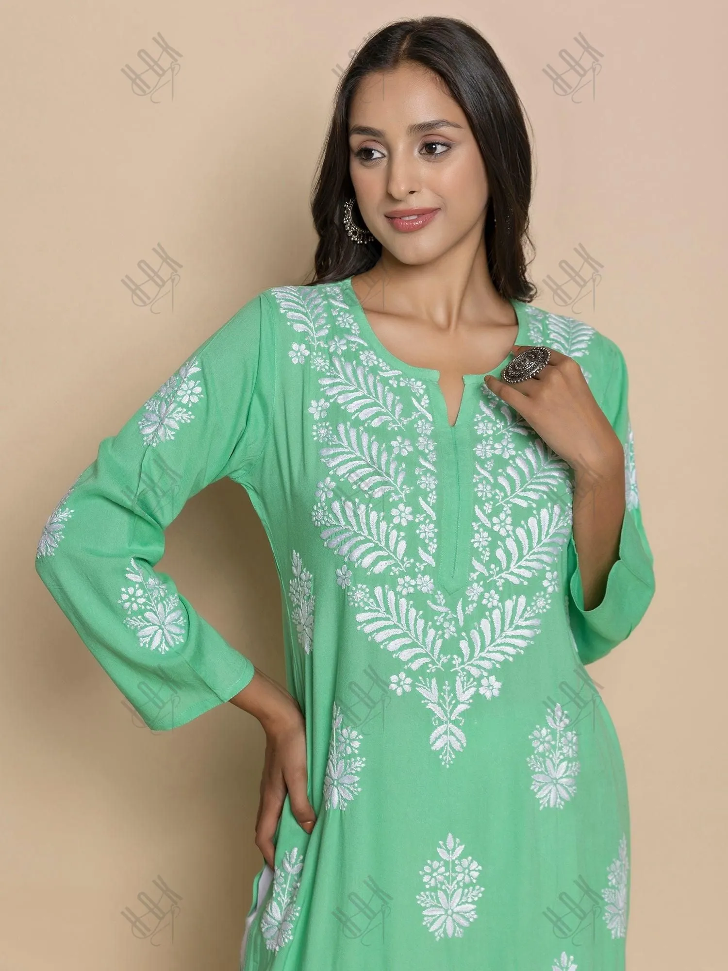 Fizaa chikankari Kurta in Sea Green