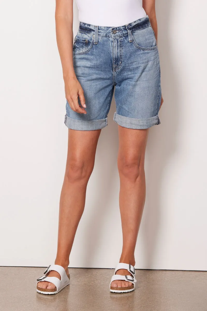 Sloane Boyfriend Short