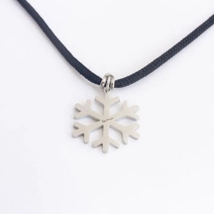 The Snowflake Necklace