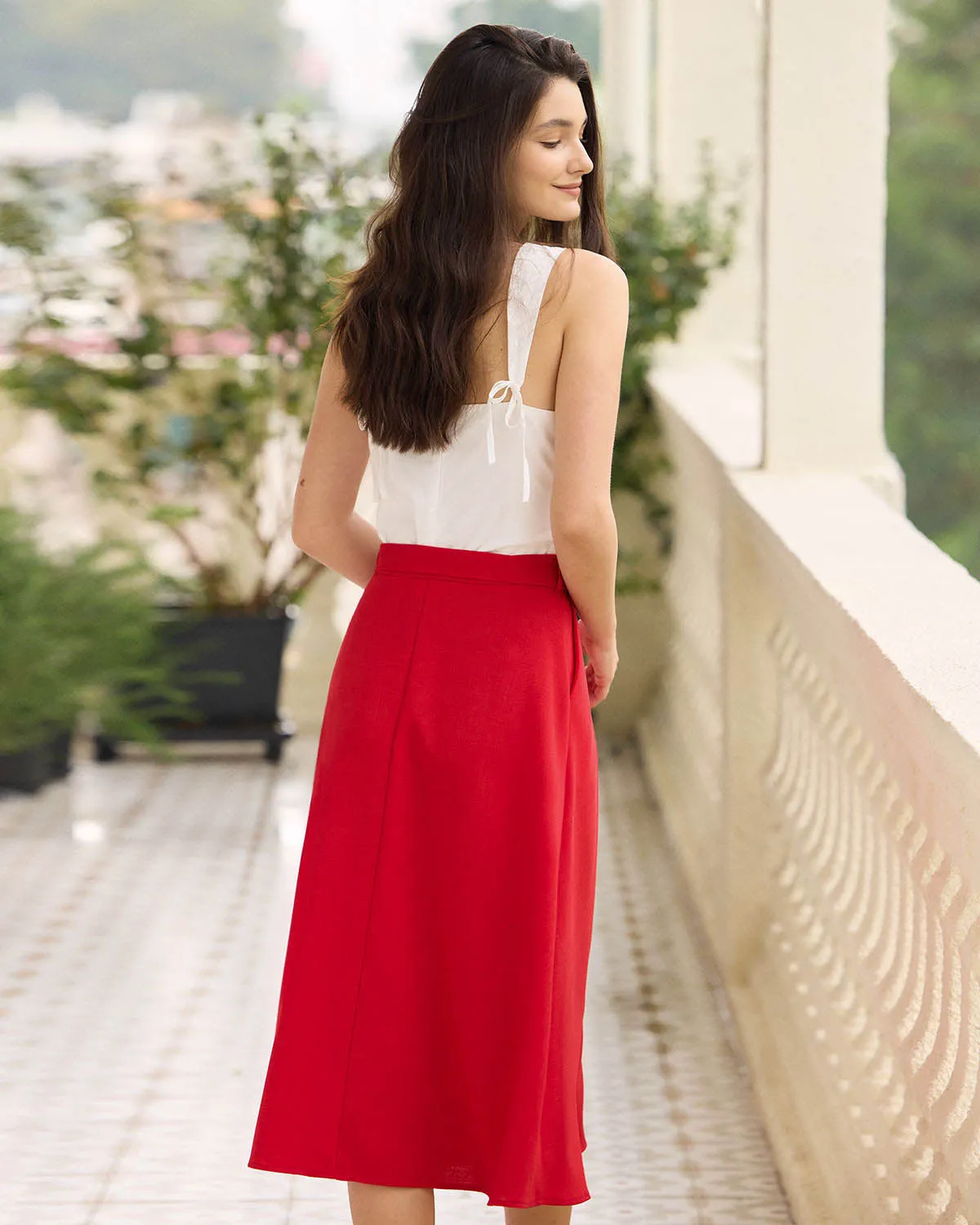 The White Square Neck Bowknot Tank Top